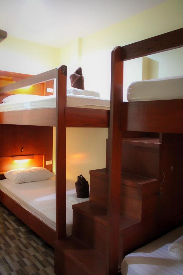 Phangan Barsay Hostel Thongsala Zewnętrze zdjęcie