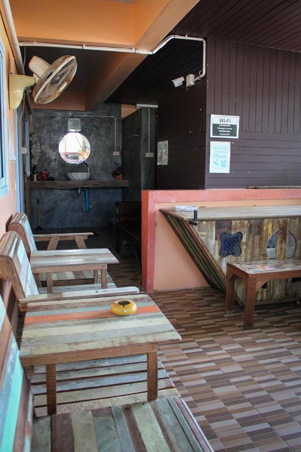 Phangan Barsay Hostel Thongsala Zewnętrze zdjęcie