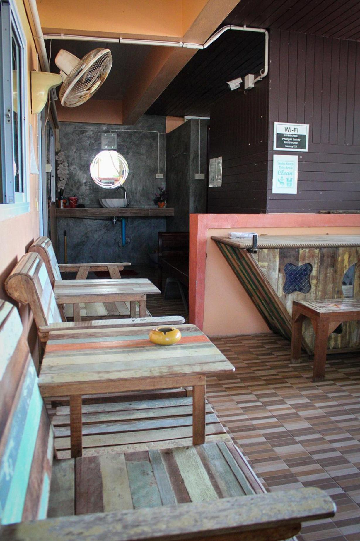 Phangan Barsay Hostel Thongsala Zewnętrze zdjęcie